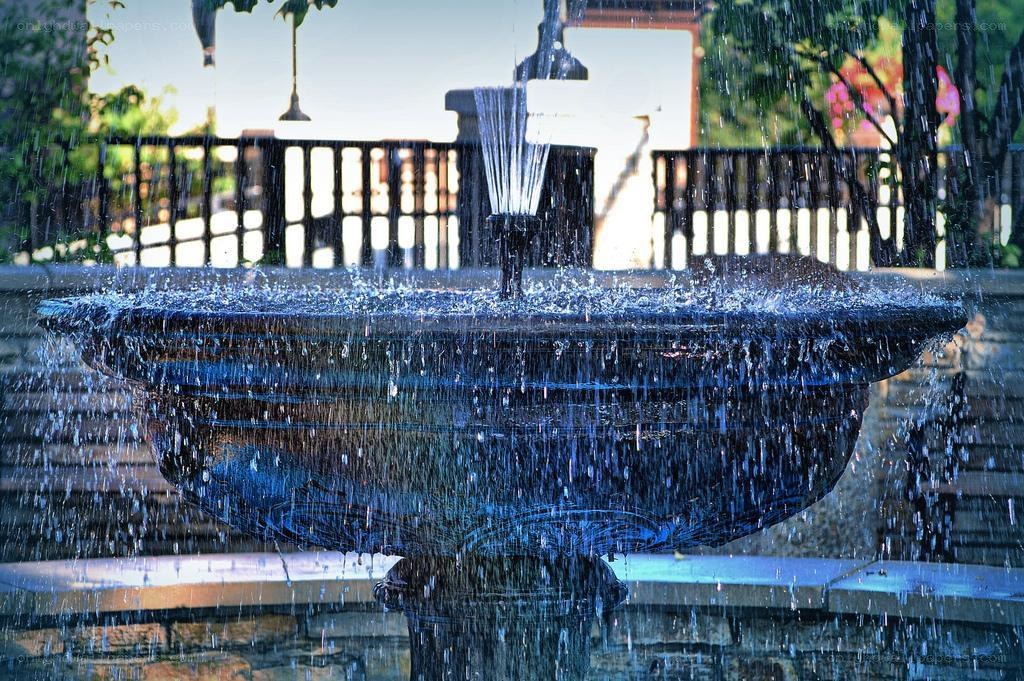 fountain with water spray