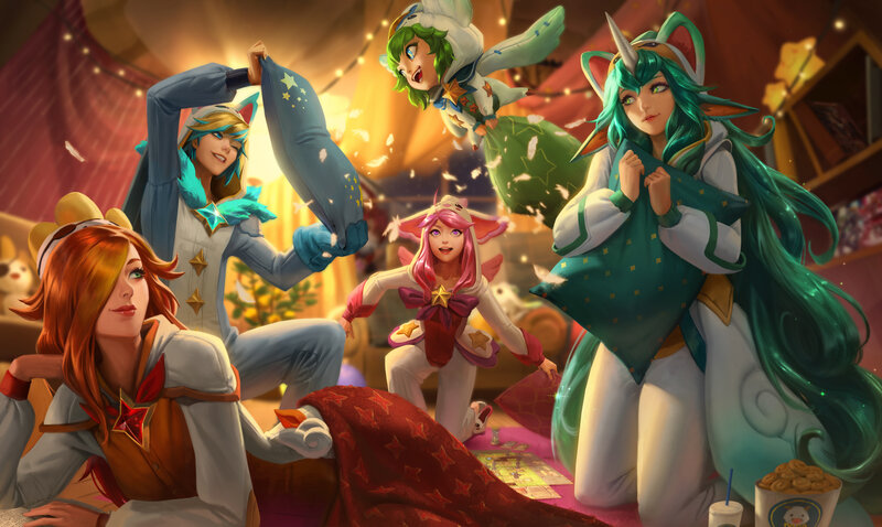 Four Characters in Pajamas — Green