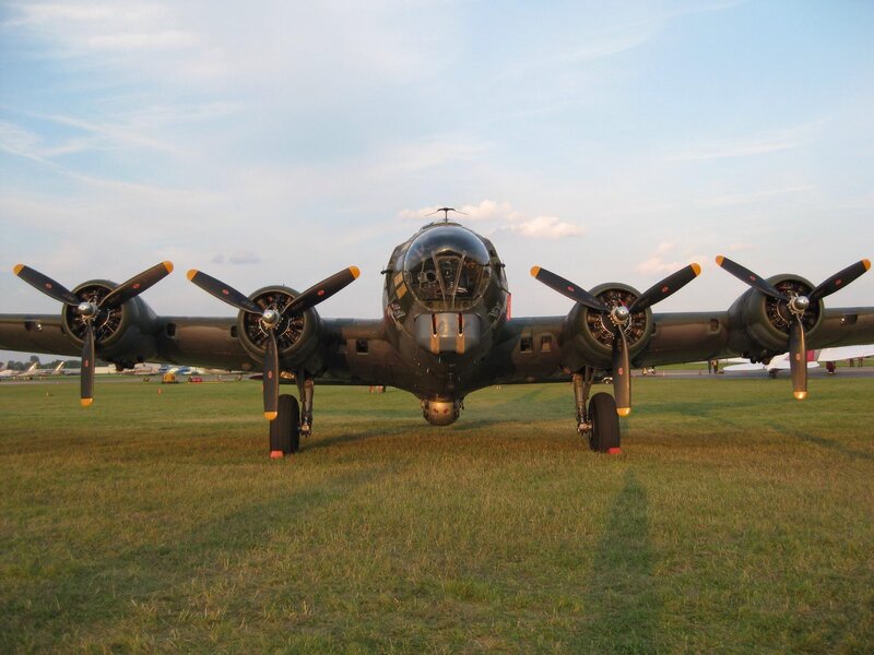 Four-engine Bomber Aircraft