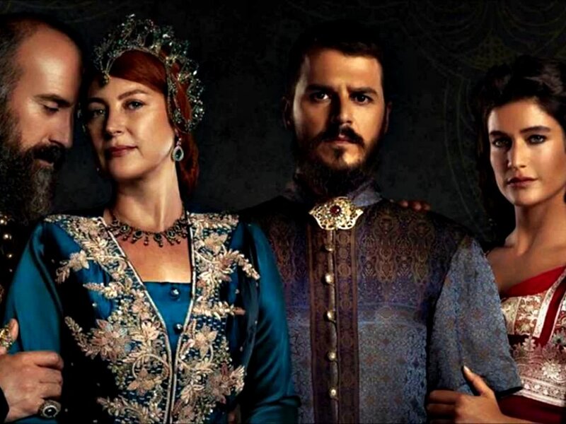 Four People in Historical Clothing — Blue