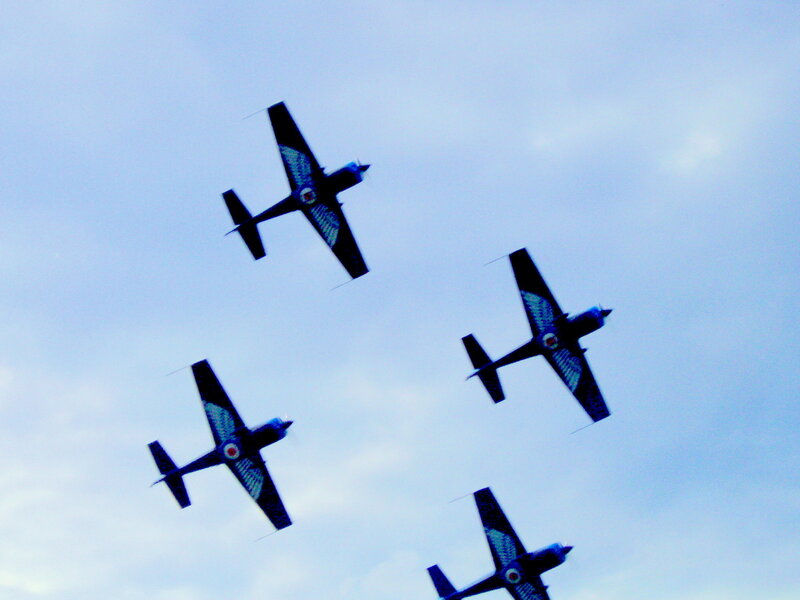 four planes in formation
