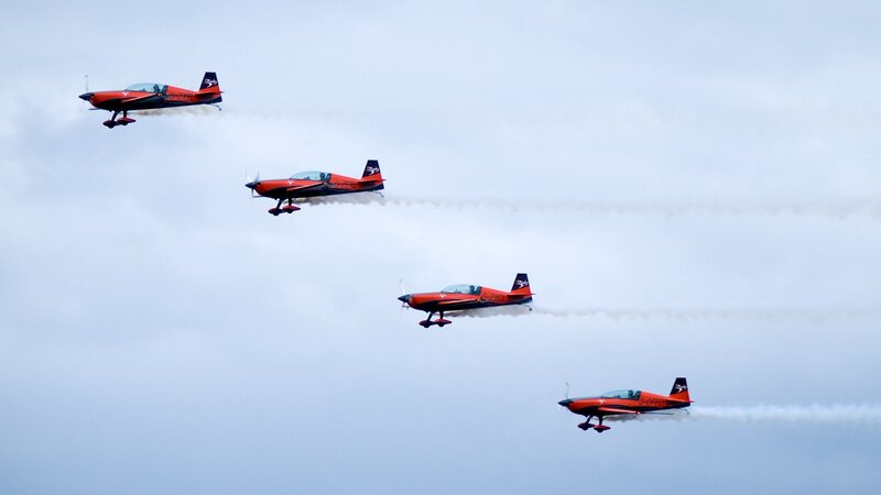 Four Red Aerobatic Planes — Dynamic, Photograph, Aircraft