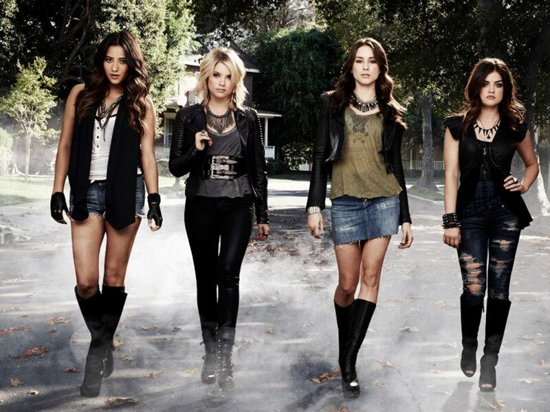Four Women Walking — Black