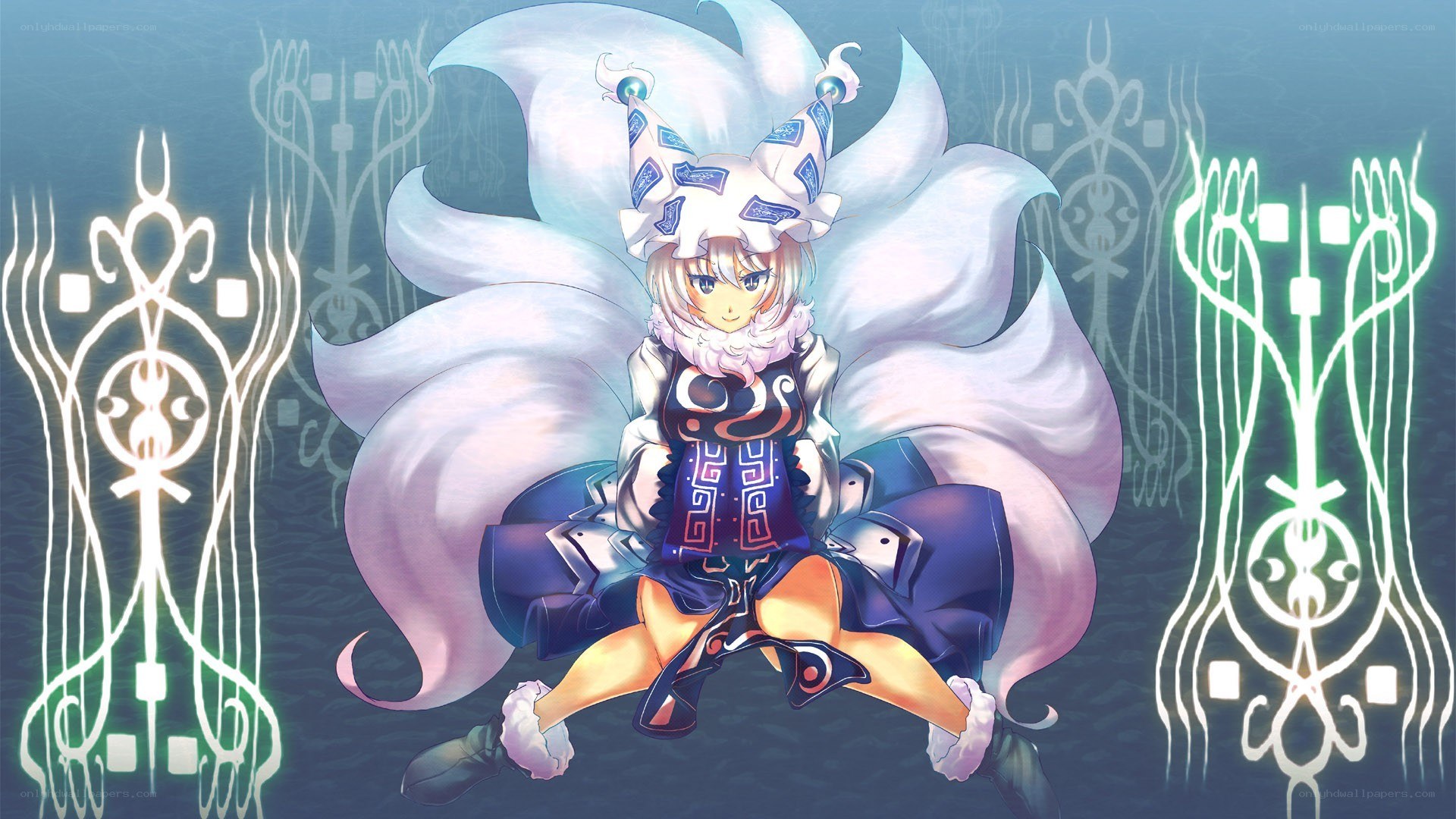 fox girl with large tails