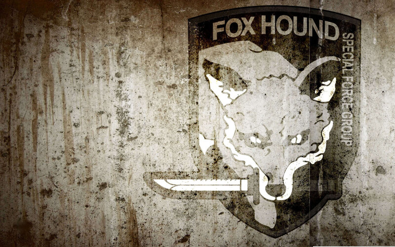Fox Hound Emblem — Gray, Gritty