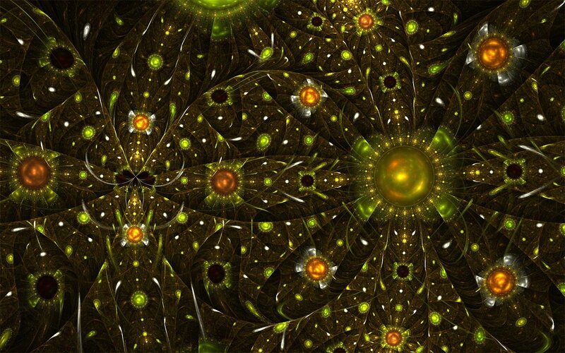 Fractal Green and Gold Pattern — Hypnotic