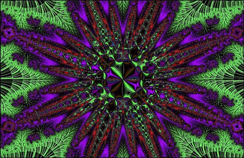 Fractal Pattern with Green and Purple — Hypnotic