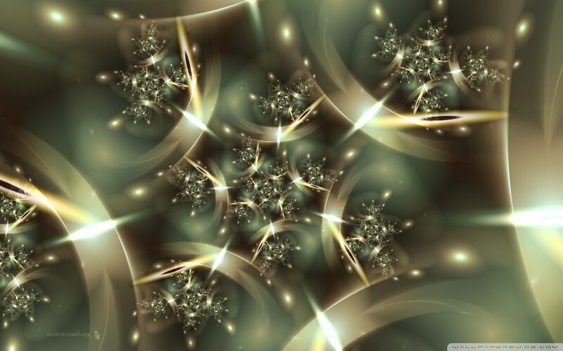 Fractal Snowflake Pattern — Gold