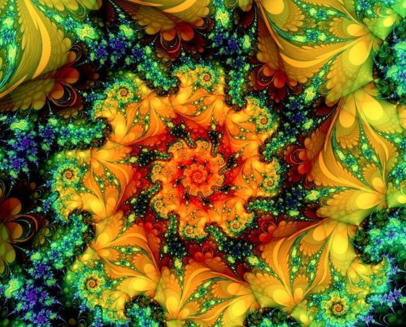 Fractal Spiral Pattern — Green