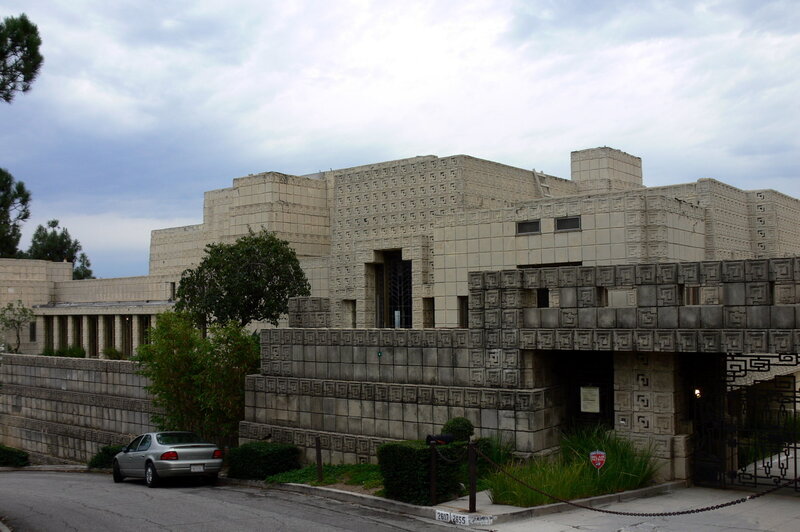 Frank Lloyd Wright's Hollyhock House