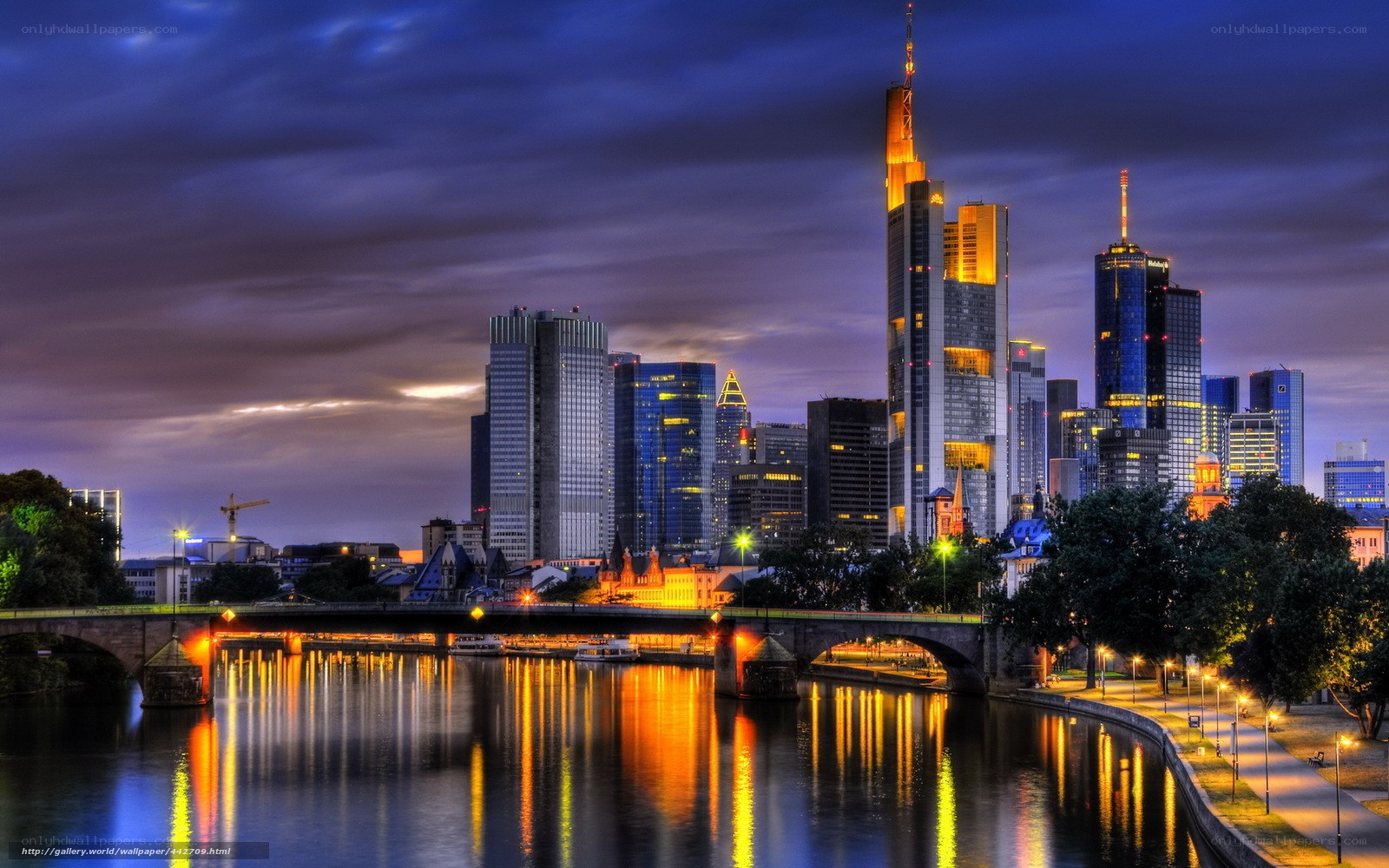 Frankfurt skyline at dusk