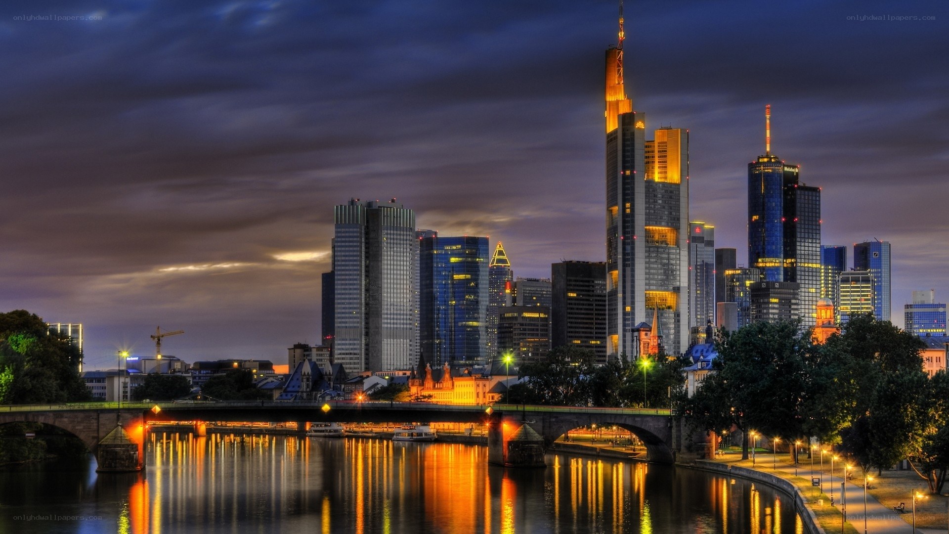 Frankfurt skyline at dusk