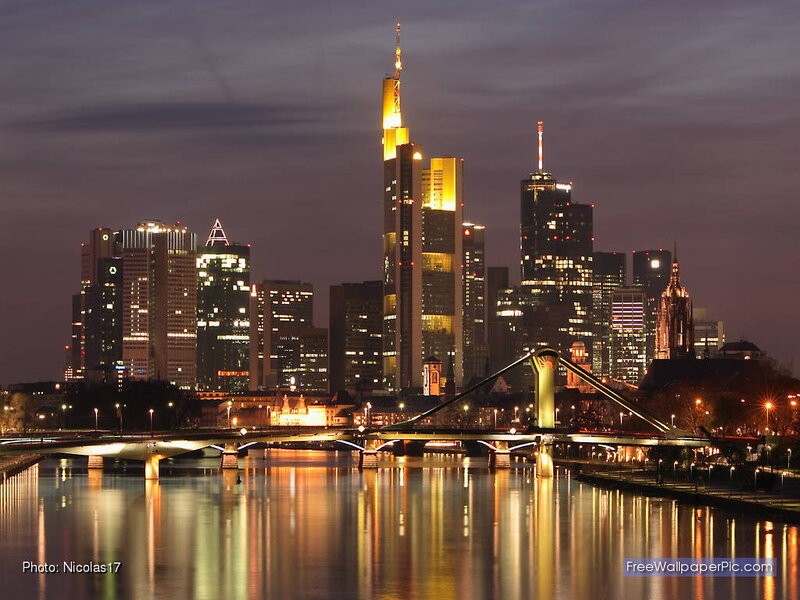 Frankfurt Skyline at Night — Yellow, Calm