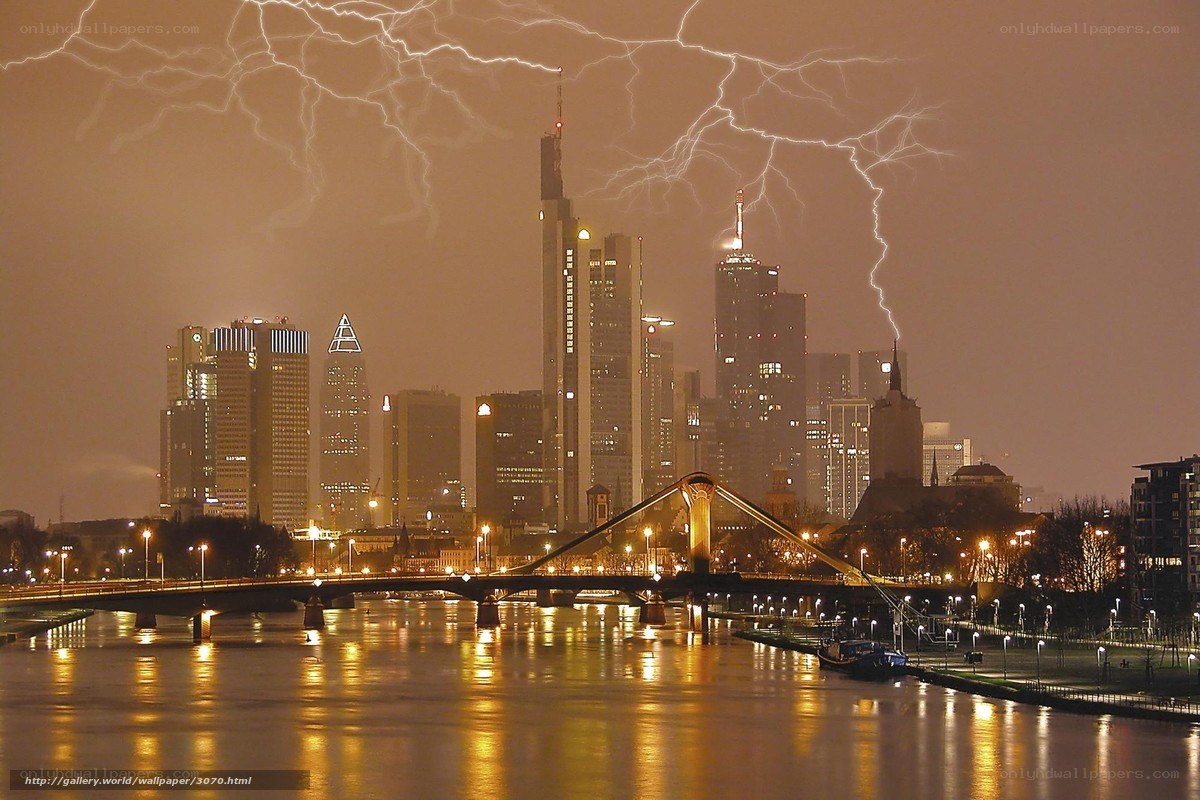 Frankfurt skyline during thunderstorm