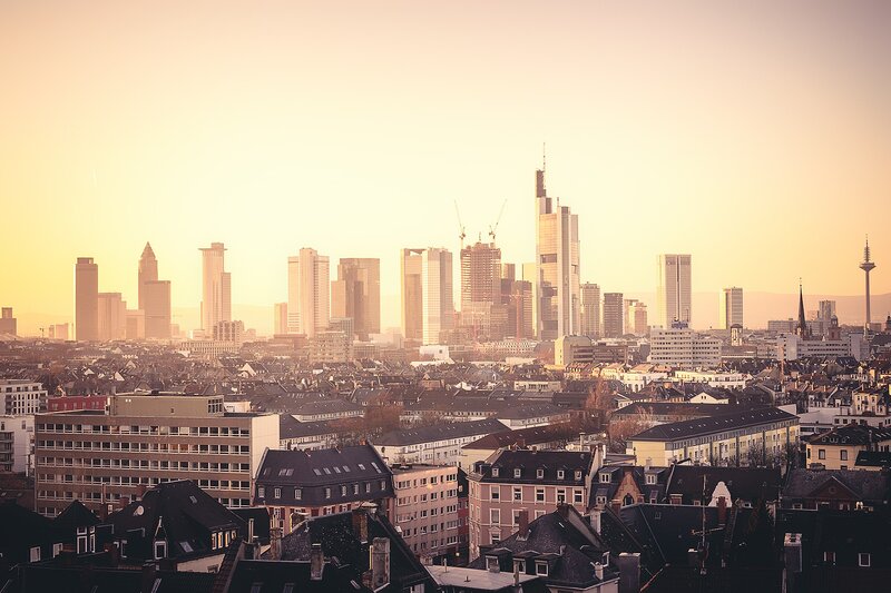 Frankfurt Skyline — Yellow