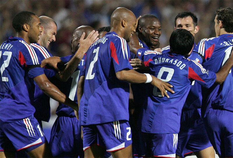 French football team celebrates