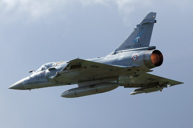 French Mirage 2000 Jet — Gray, Dynamic