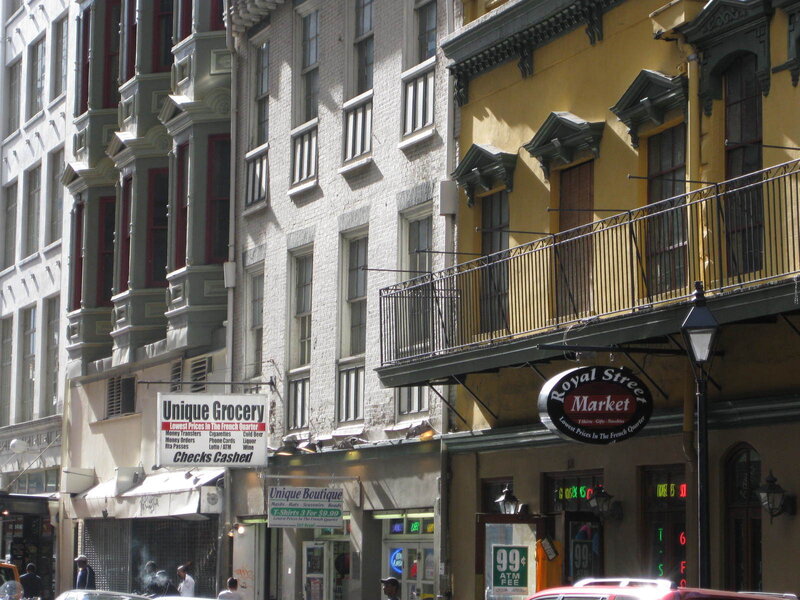 French Quarter street scene