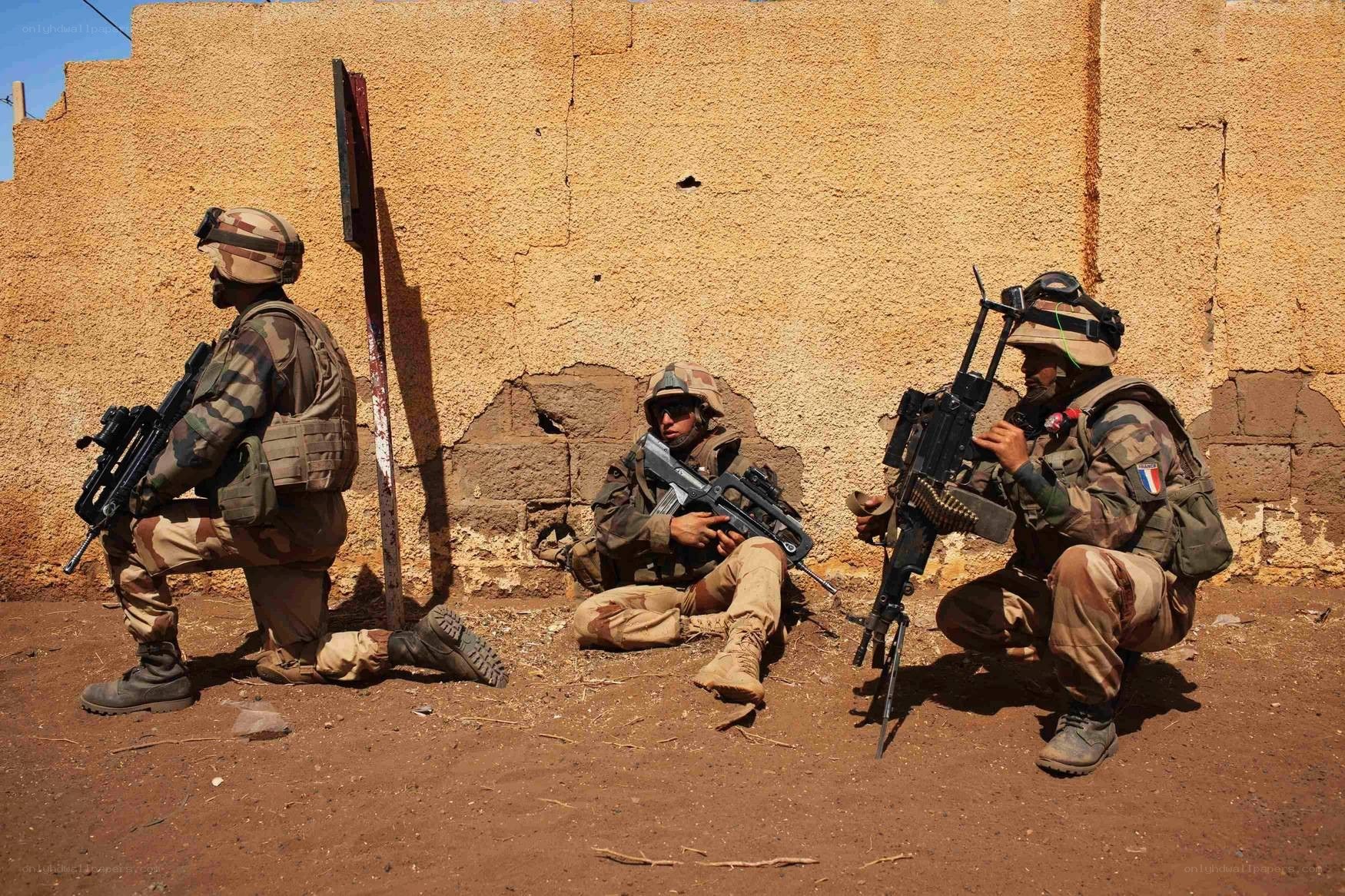 French soldiers in combat position