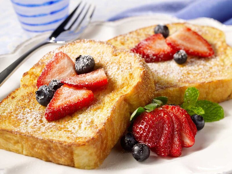 French Toast with Berries — Yellow