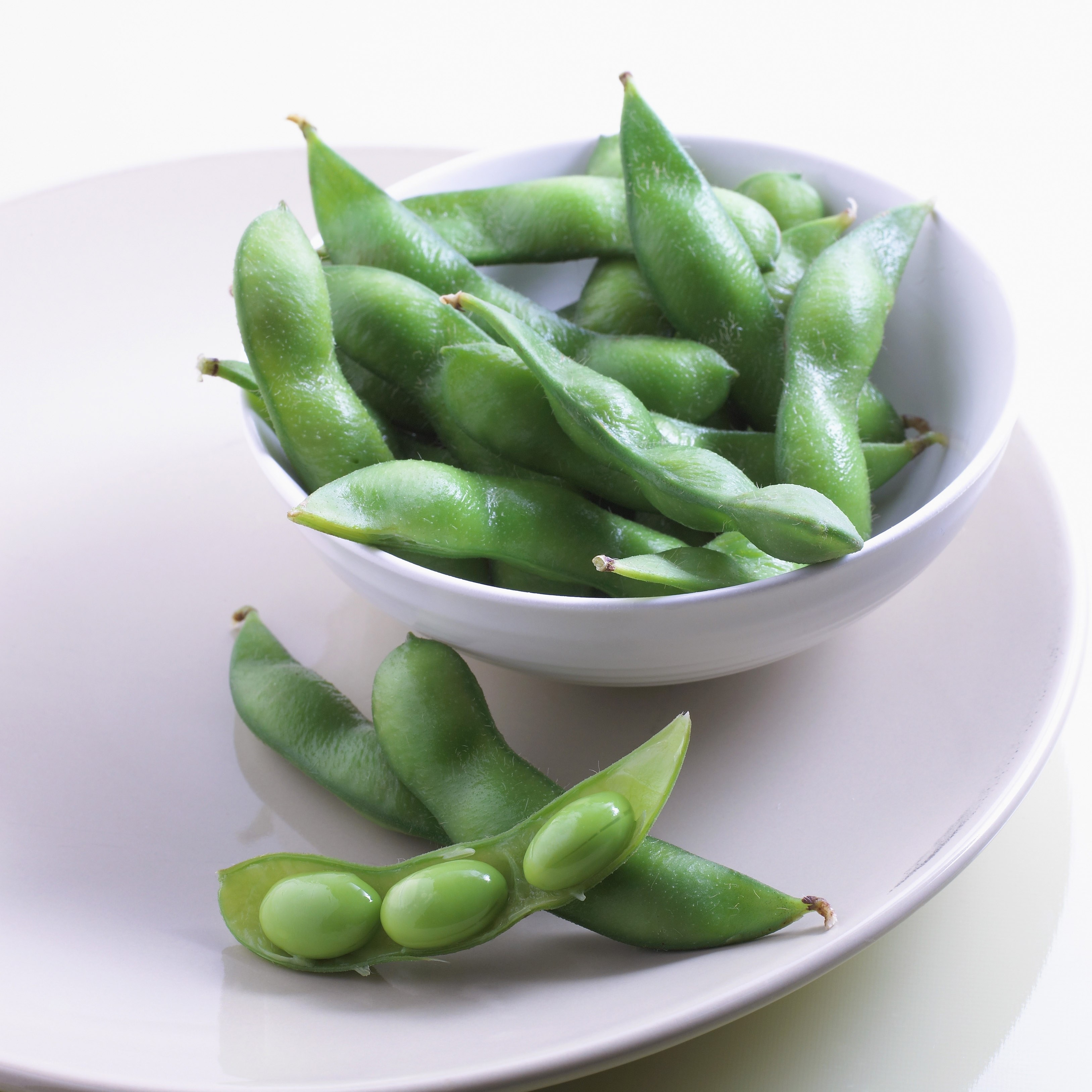 Fresh edamame in pods