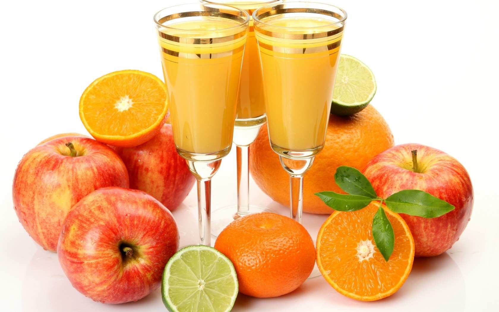 Fresh fruit juice with apples and oranges