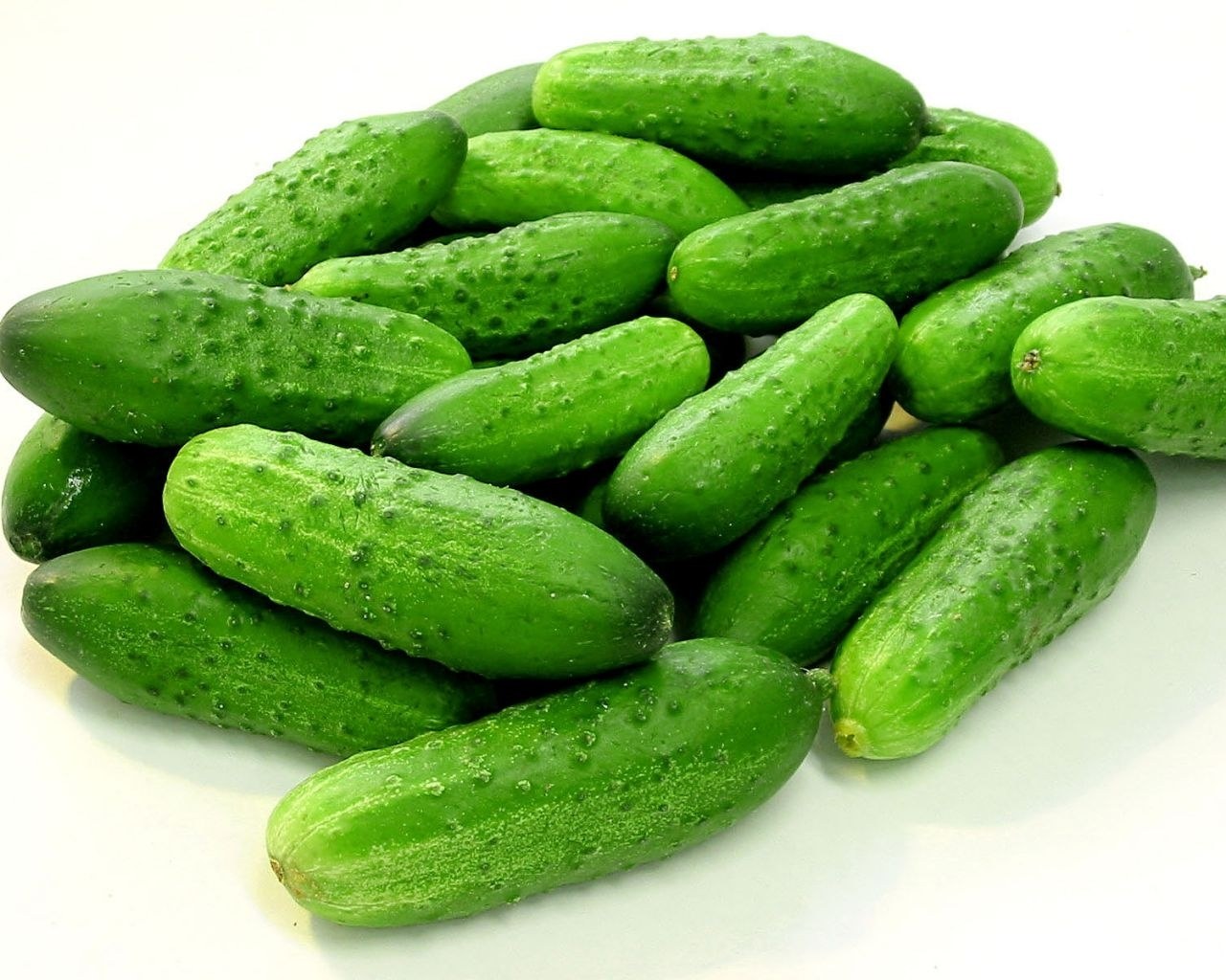 Fresh green cucumbers