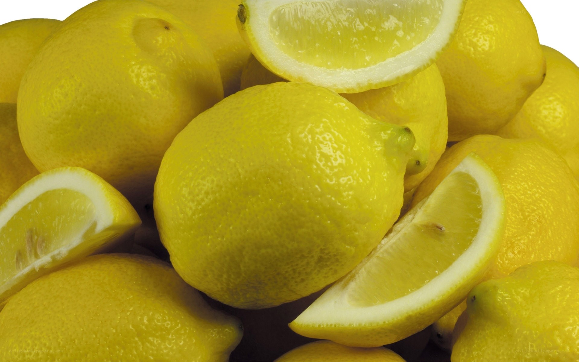 fresh lemons and slices