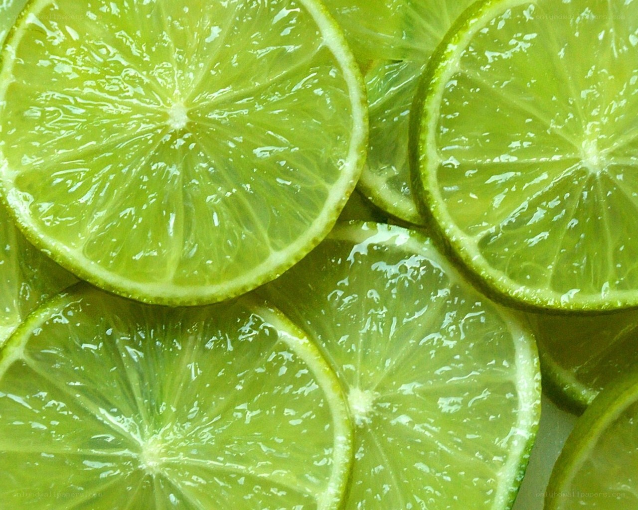 Fresh lime slices close-up