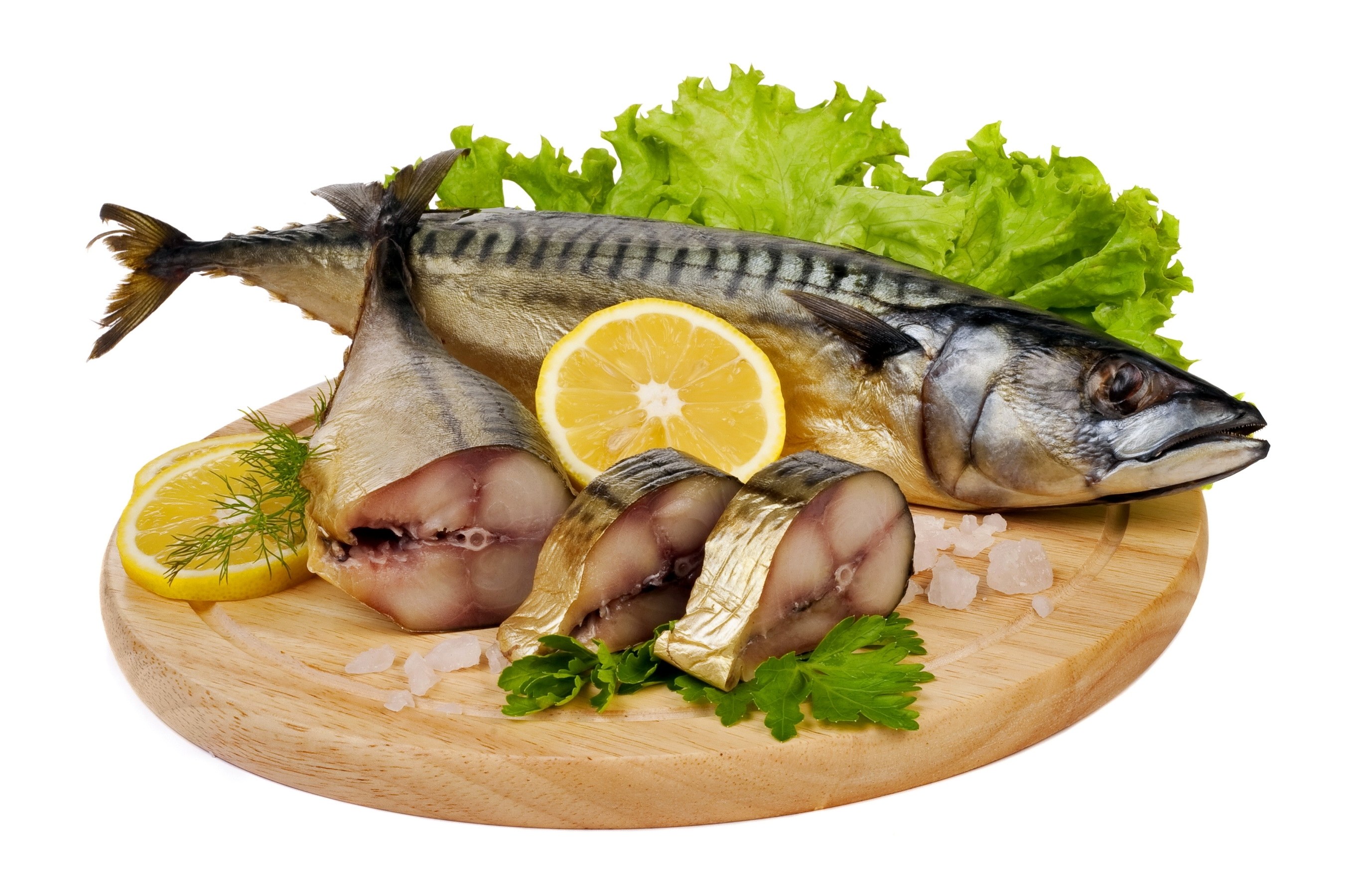 Fresh mackerel with lemon and herbs