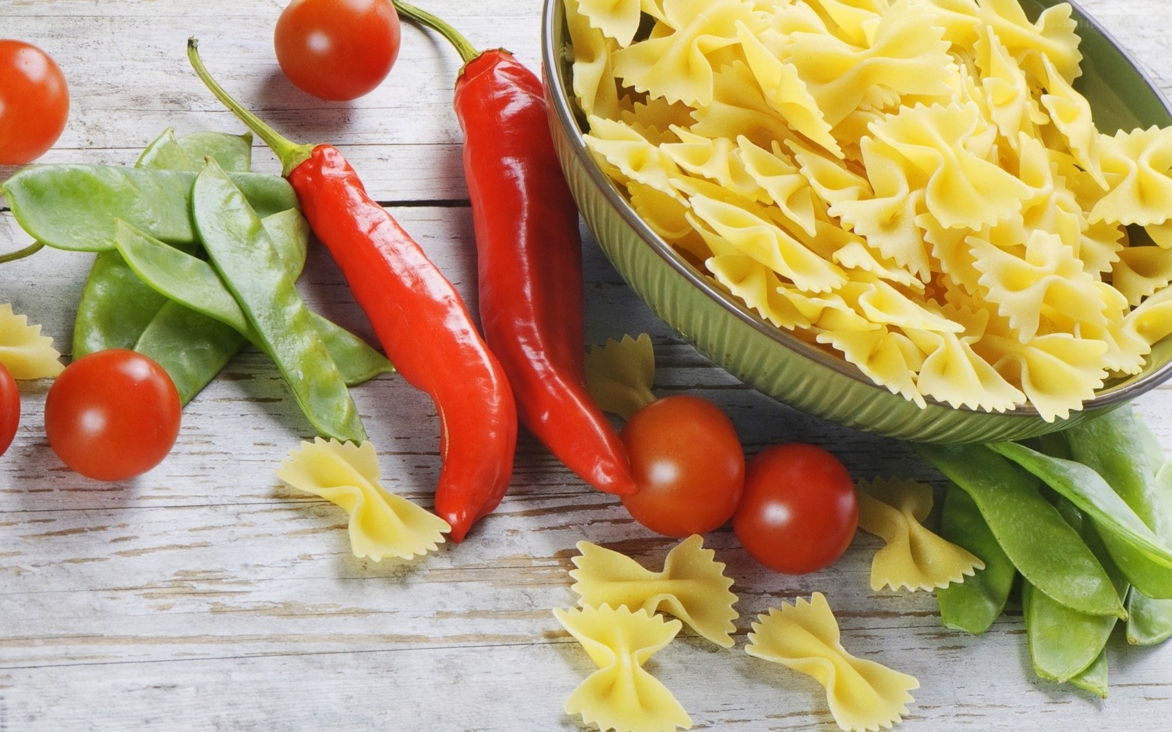 Fresh pasta with vegetables
