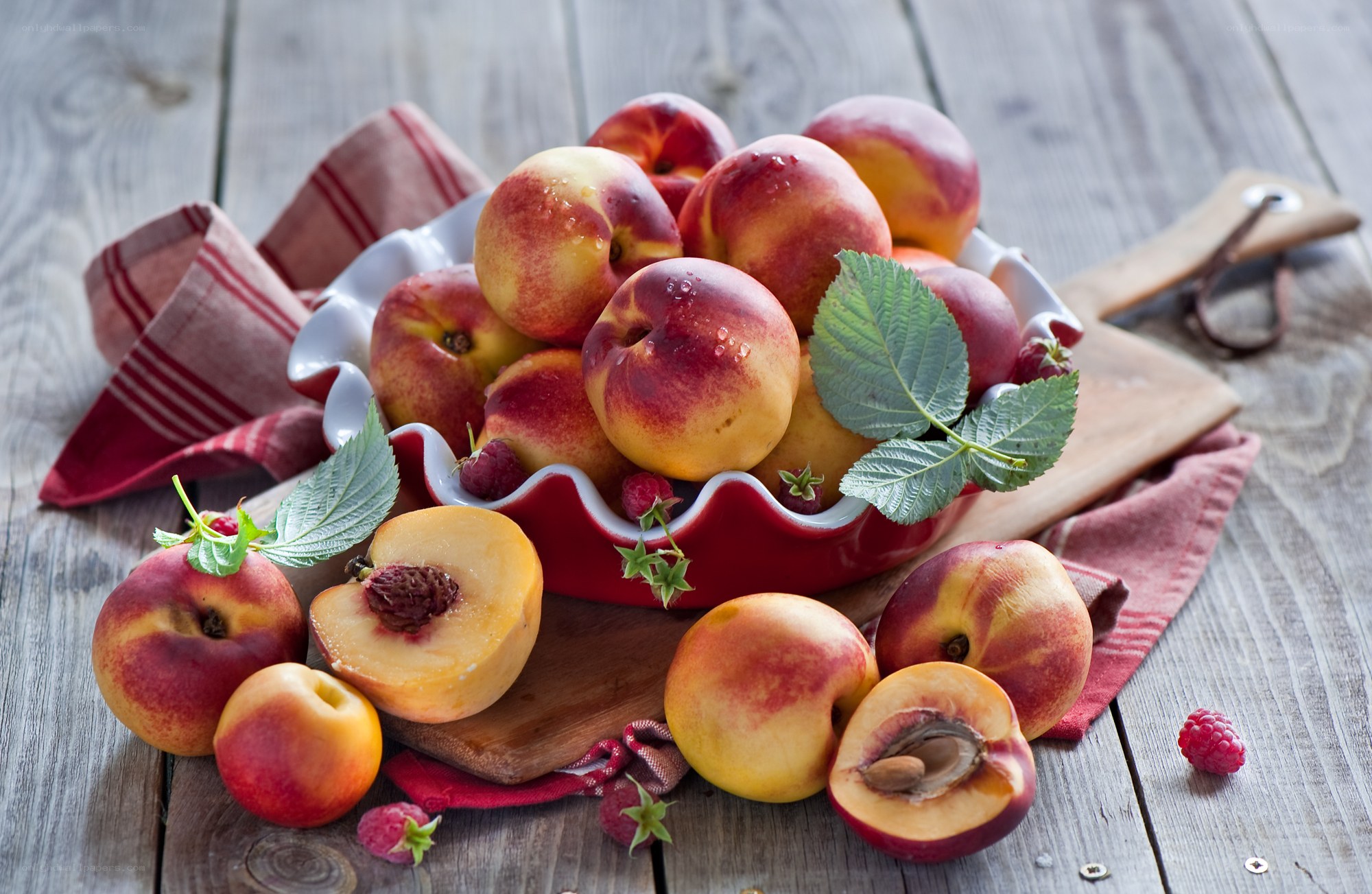 Fresh peaches and raspberries