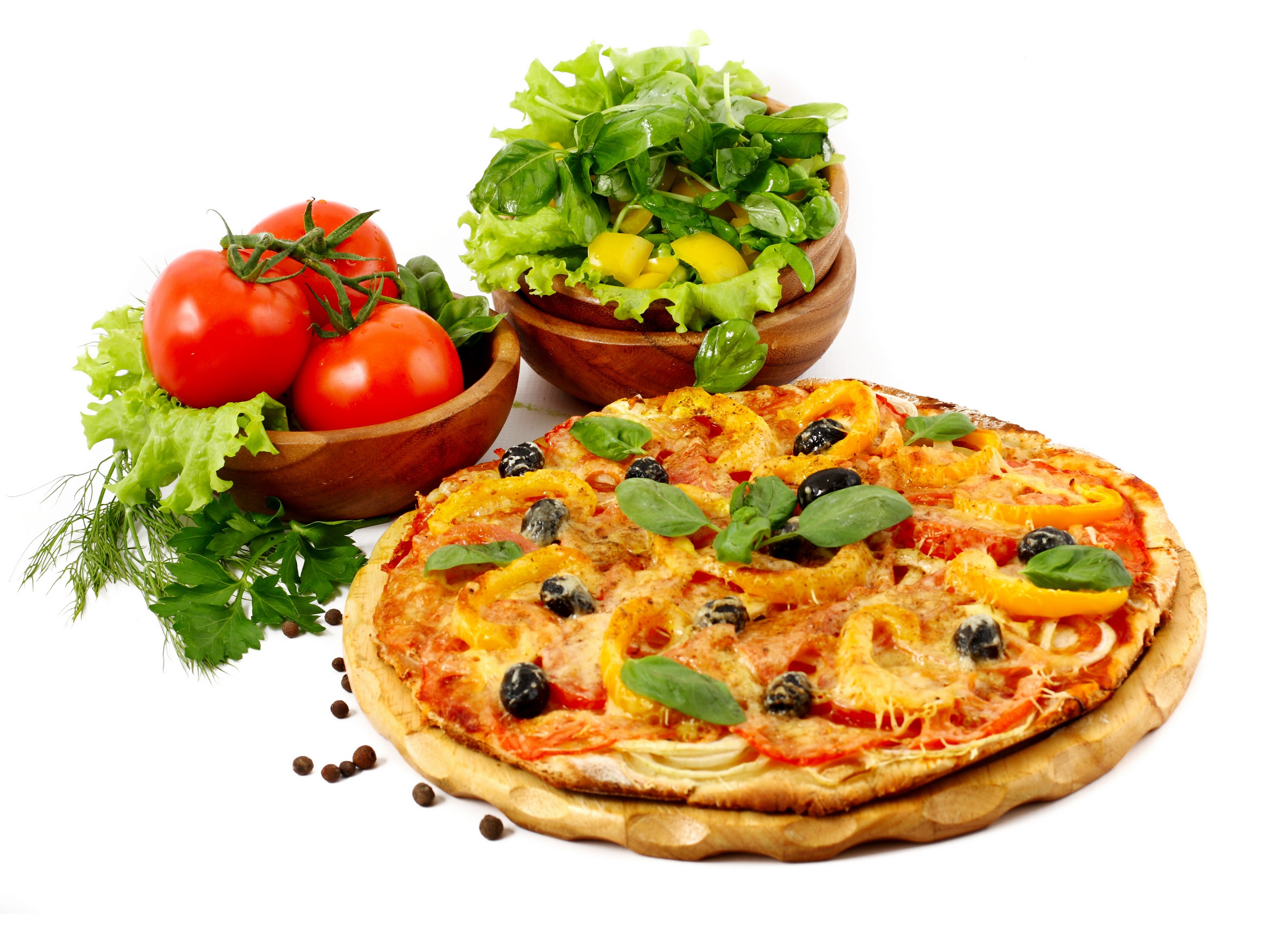 Fresh pizza with vegetables