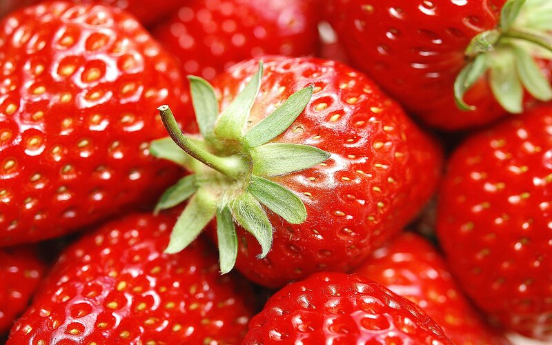 Fresh red strawberries