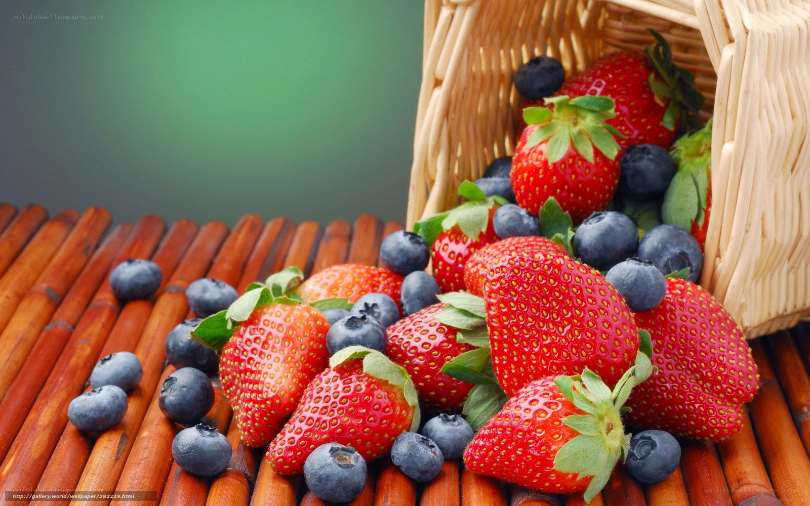 Fresh strawberries and blueberries
