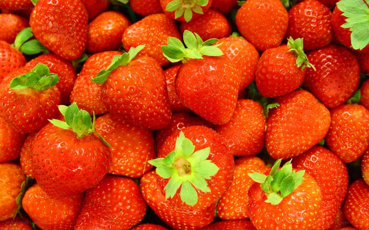 Fresh strawberries close-up