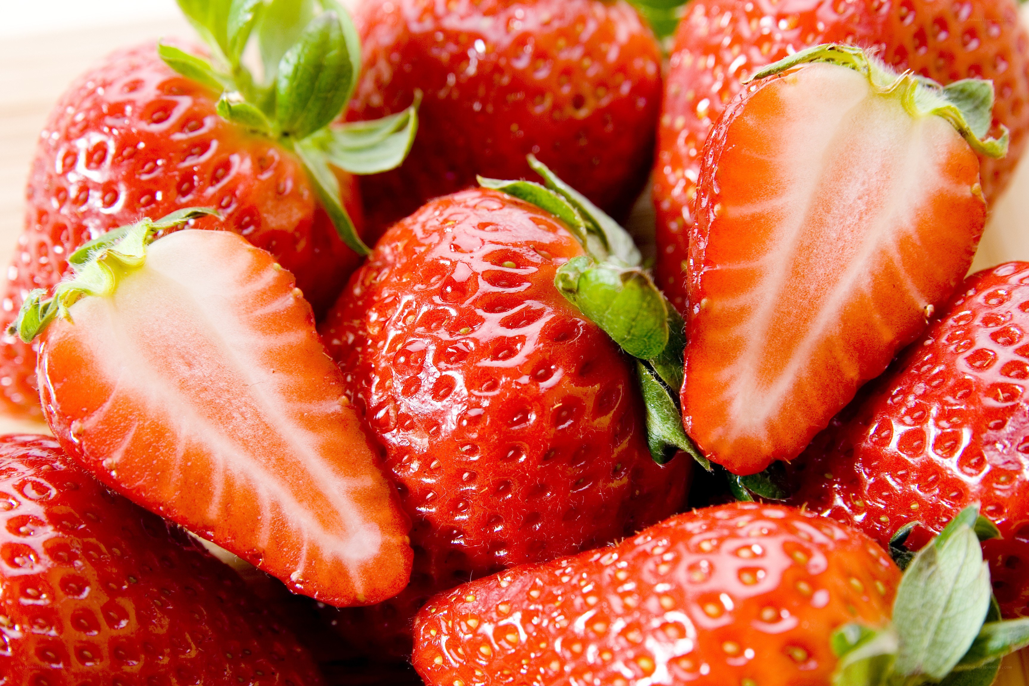 Fresh strawberries close-up