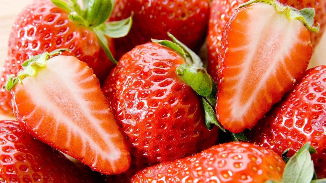 Fresh strawberries close-up