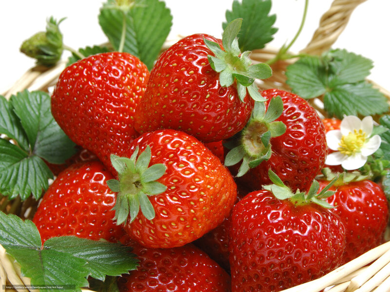 Fresh strawberries in a basket