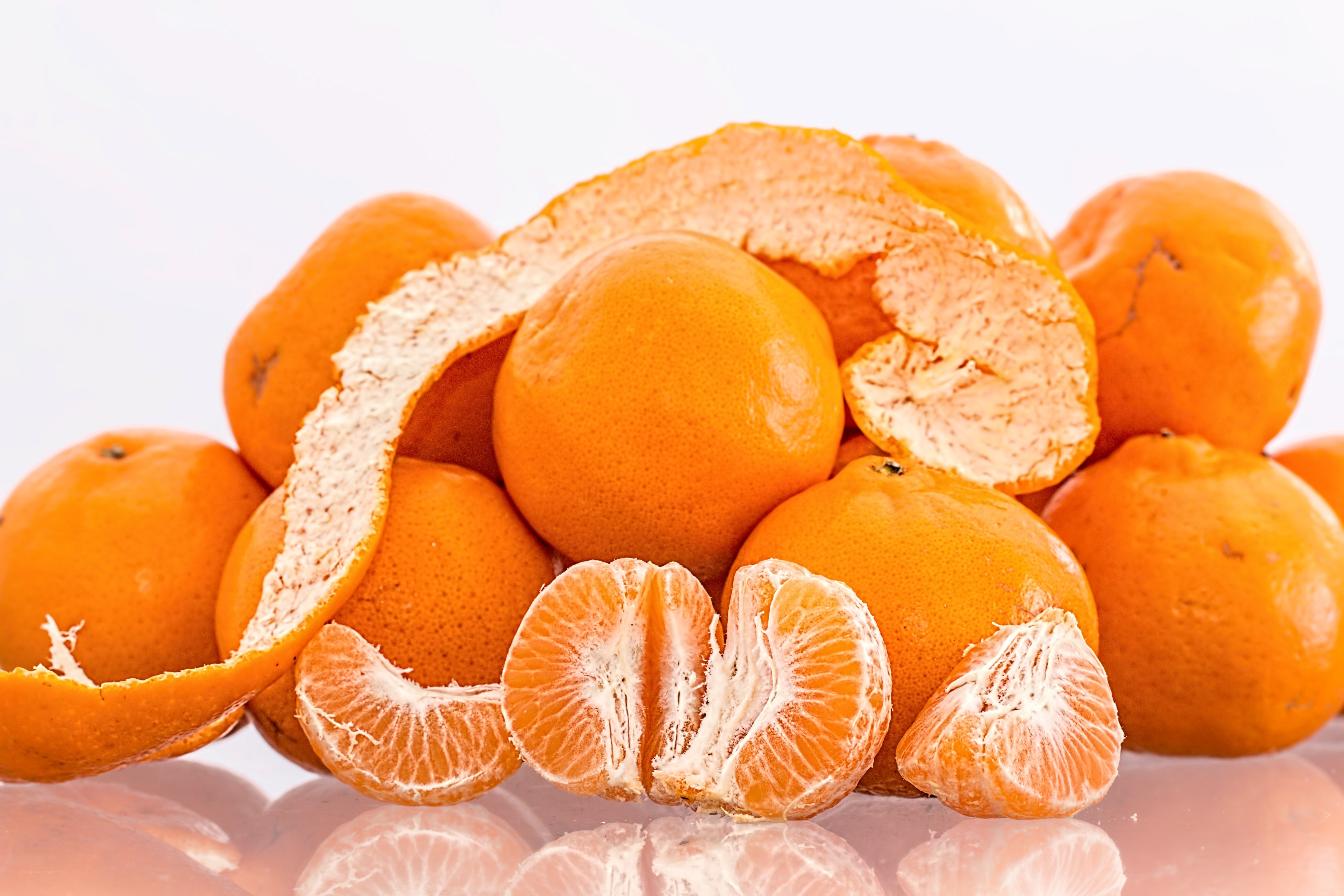 Fresh tangerines and peels