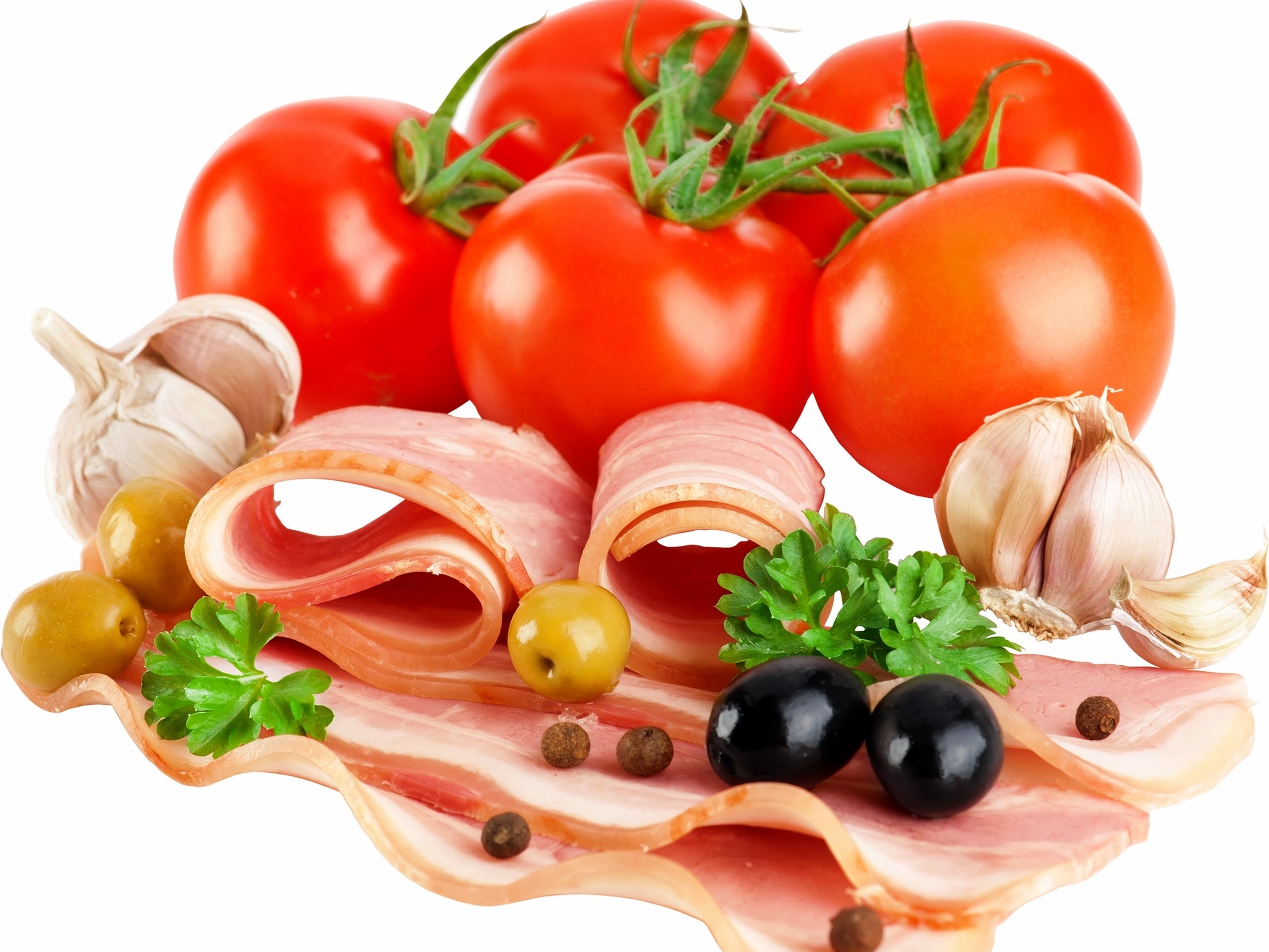 Fresh tomatoes and cured meats