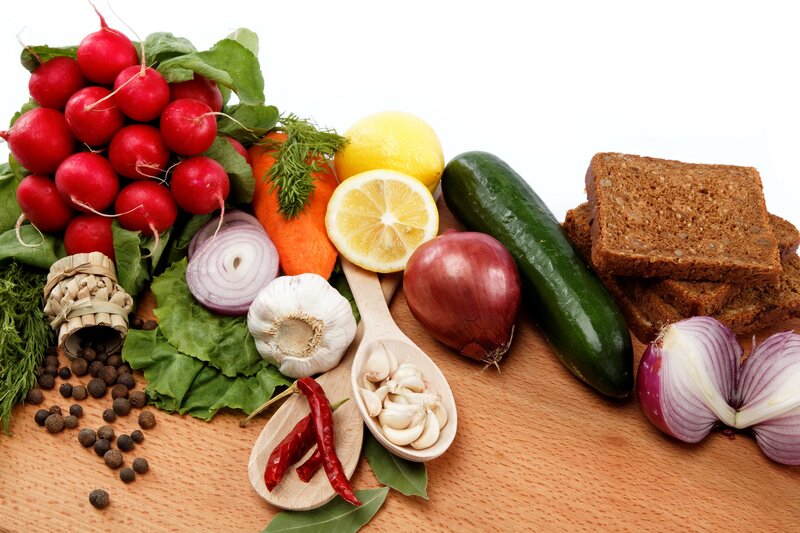 Fresh vegetables and bread