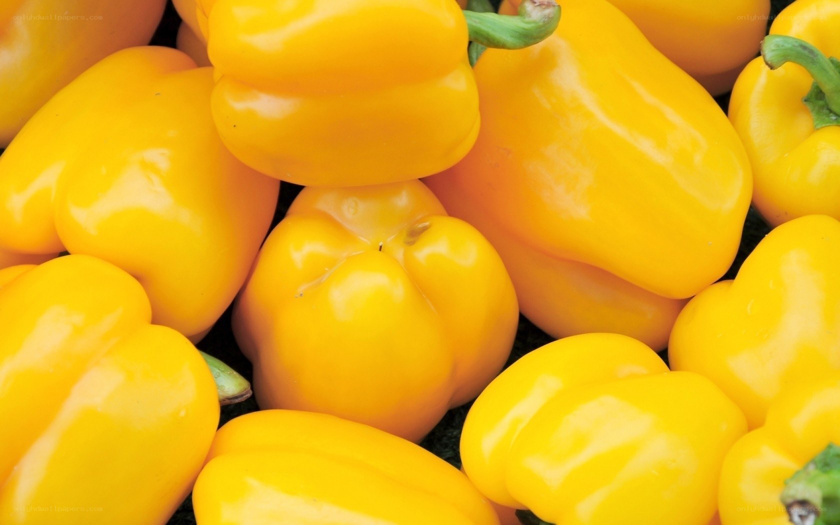Fresh yellow bell peppers