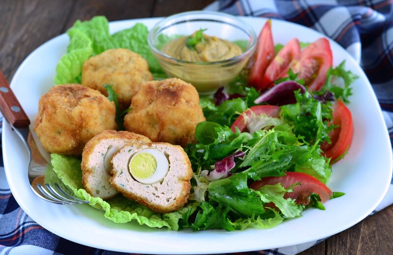 Fried Meatballs with Salad