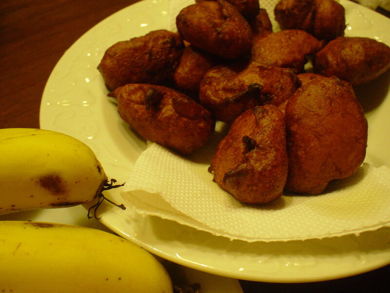 Fried snacks with bananas