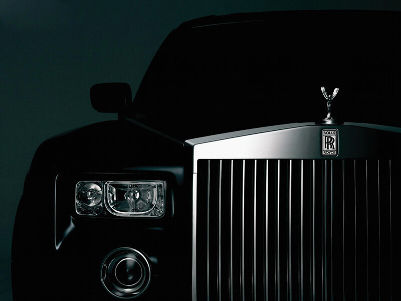 Front of Black Rolls-Royce — Dramatic, Photograph, Grille