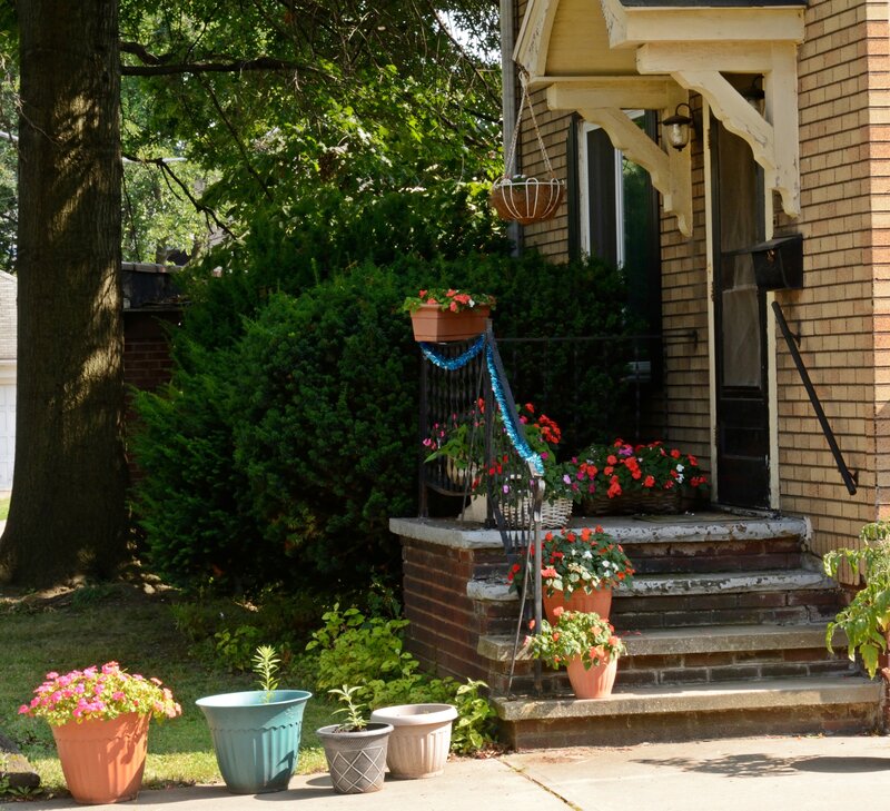 Front Porch with Flowers — Green