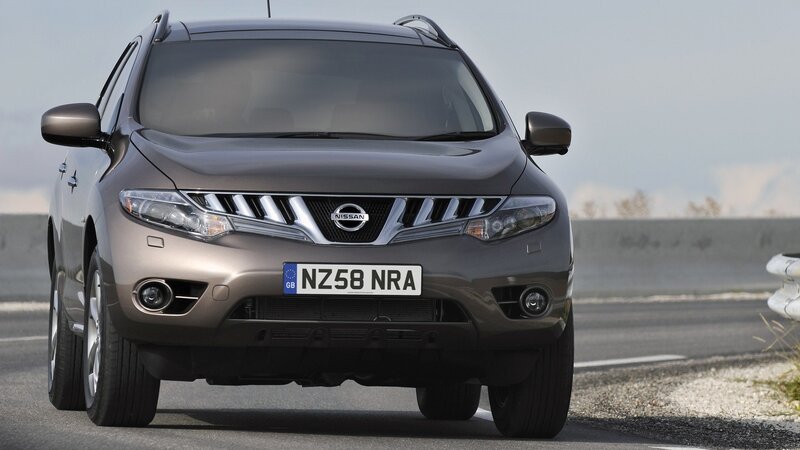 front view of a nissan suv