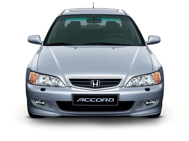 Front view of a silver Honda Accord