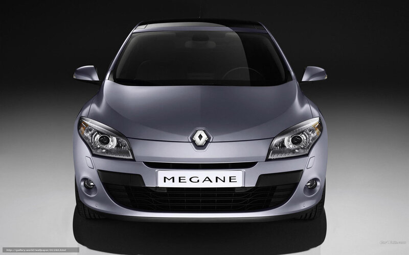 Front view of a silver Renault Mégane